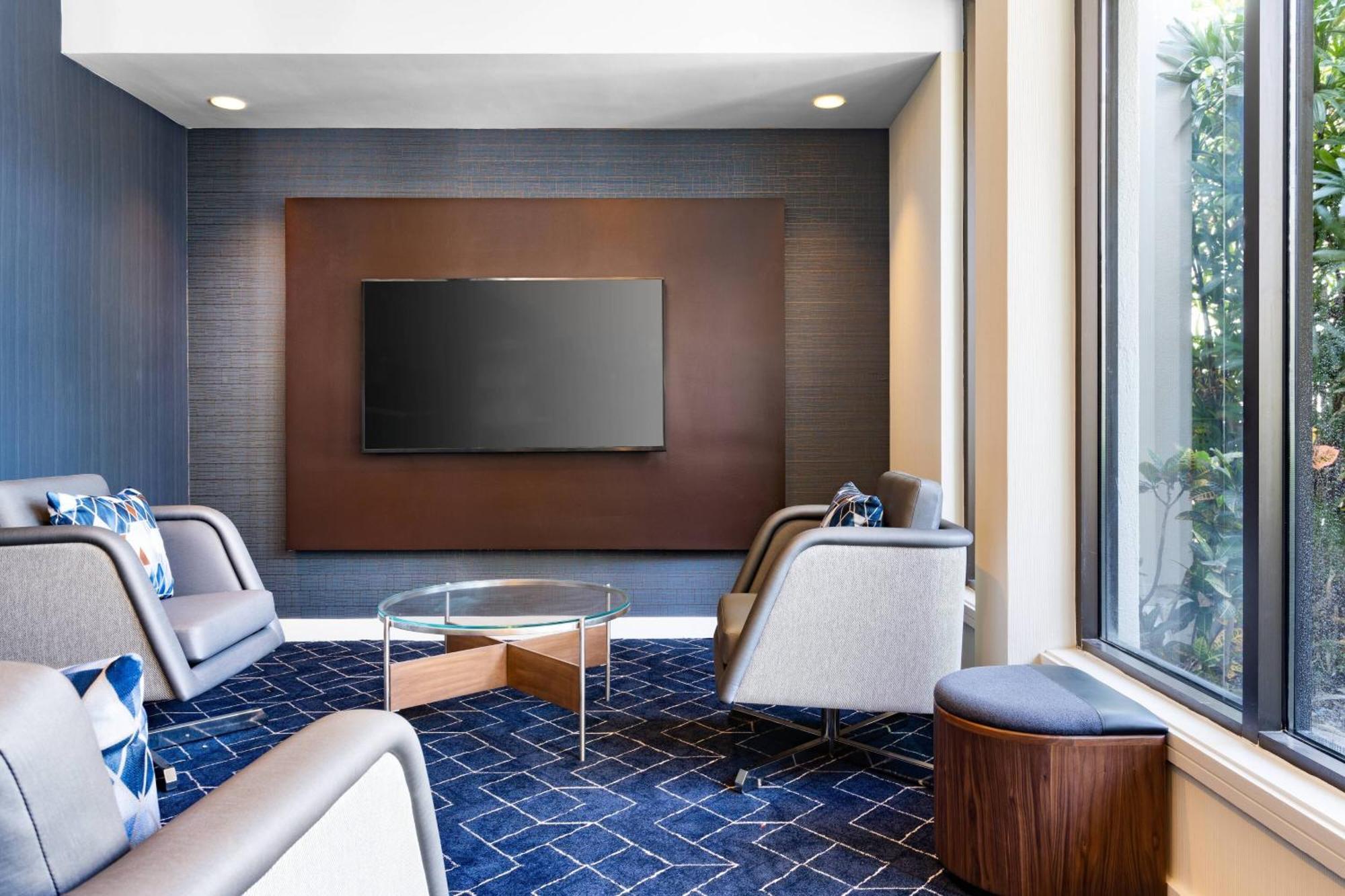 Hotel Courtyard By Marriott West Palm 3*