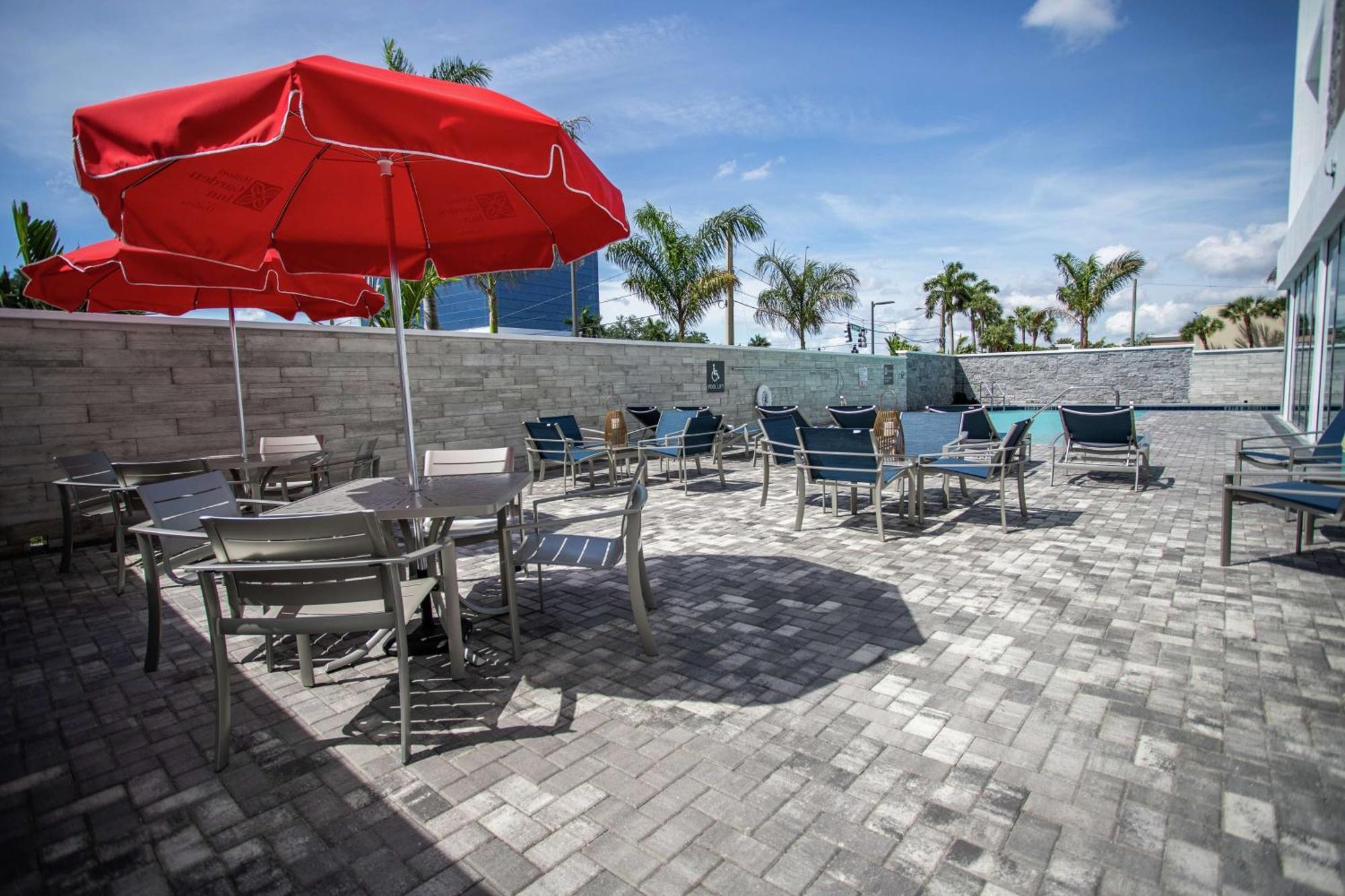 Hilton Garden West Palm I95 Outlets Hotel West Palm Beach