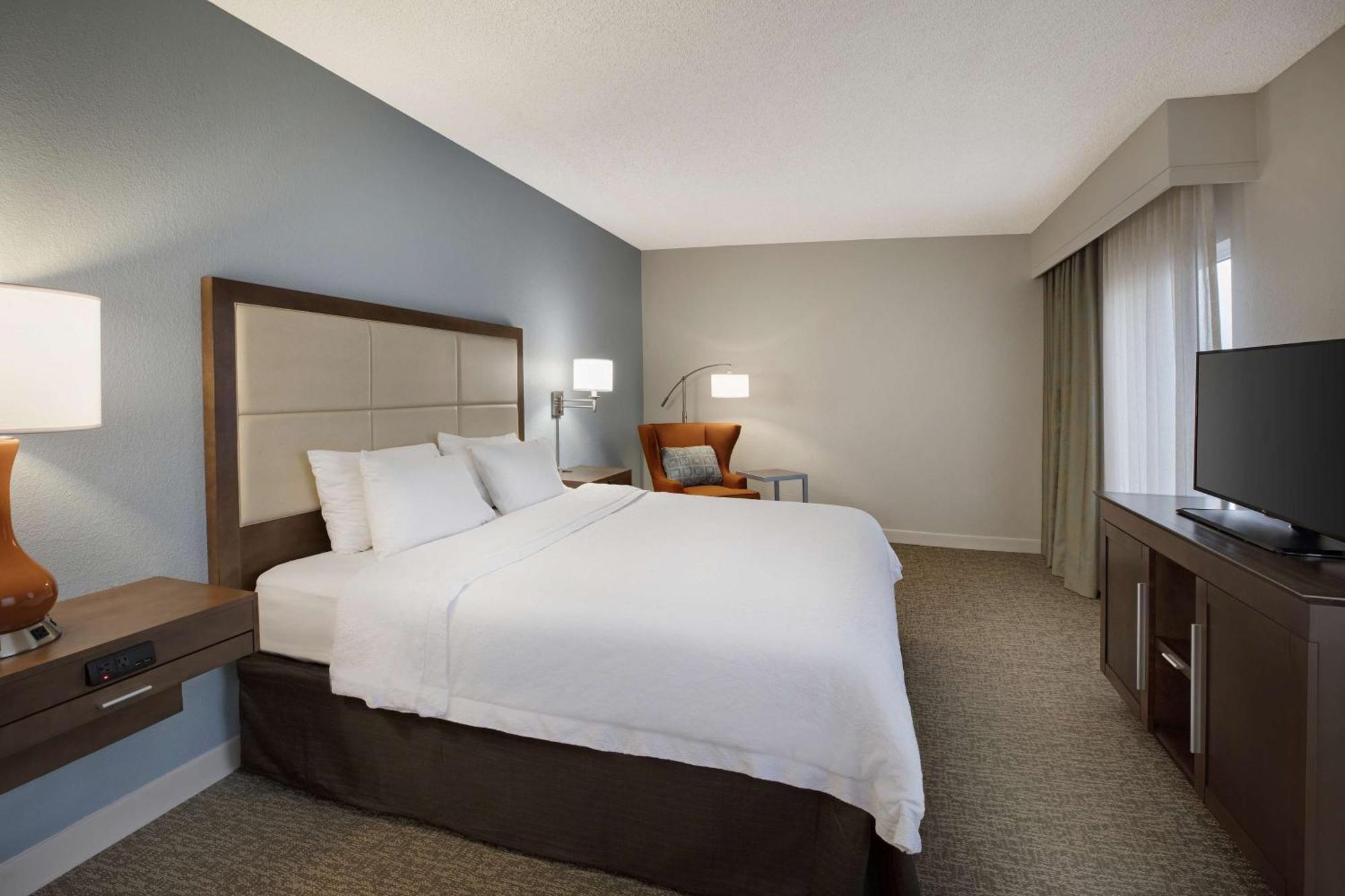 Hampton West Palm Airport Hotel West Palm Beach