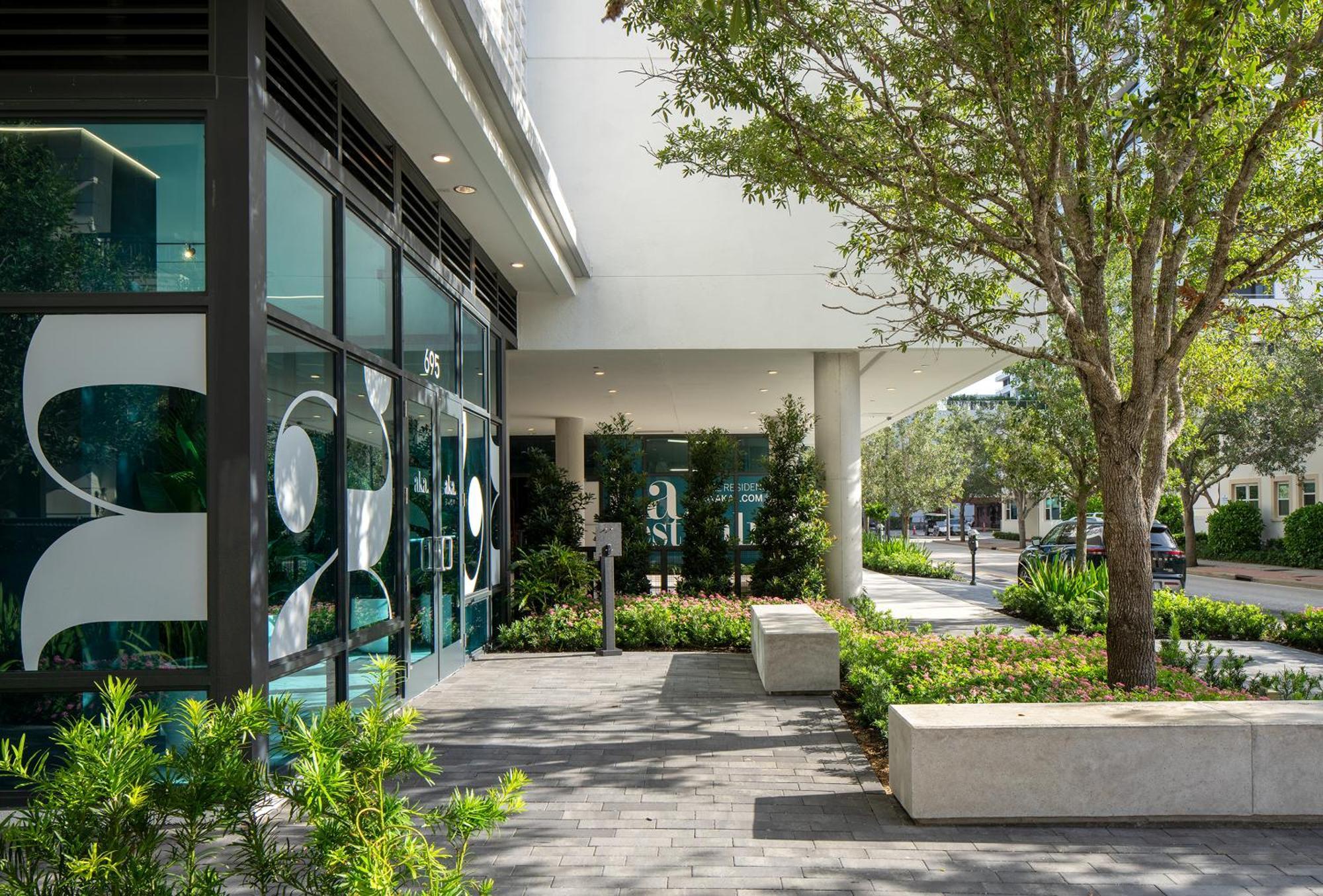 Aka West Palm Hotel