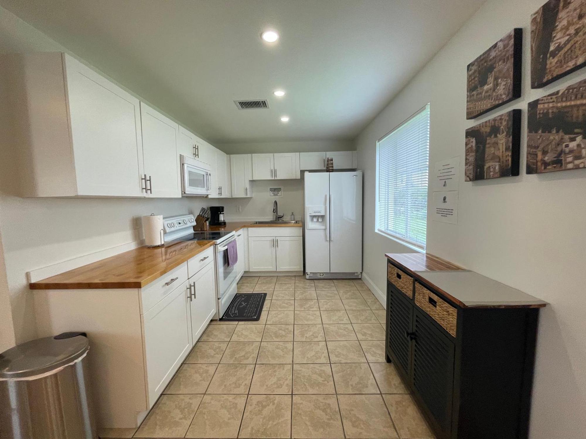 West Palm 2br Or 1br * West Palm Beach