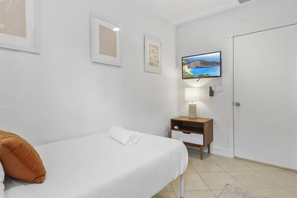 Palm Wave Says - Quiet House In Area * West Palm Beach