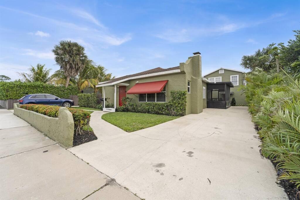 Palm Wave Says - Designers - No Extra Fees Apartment West Palm Beach