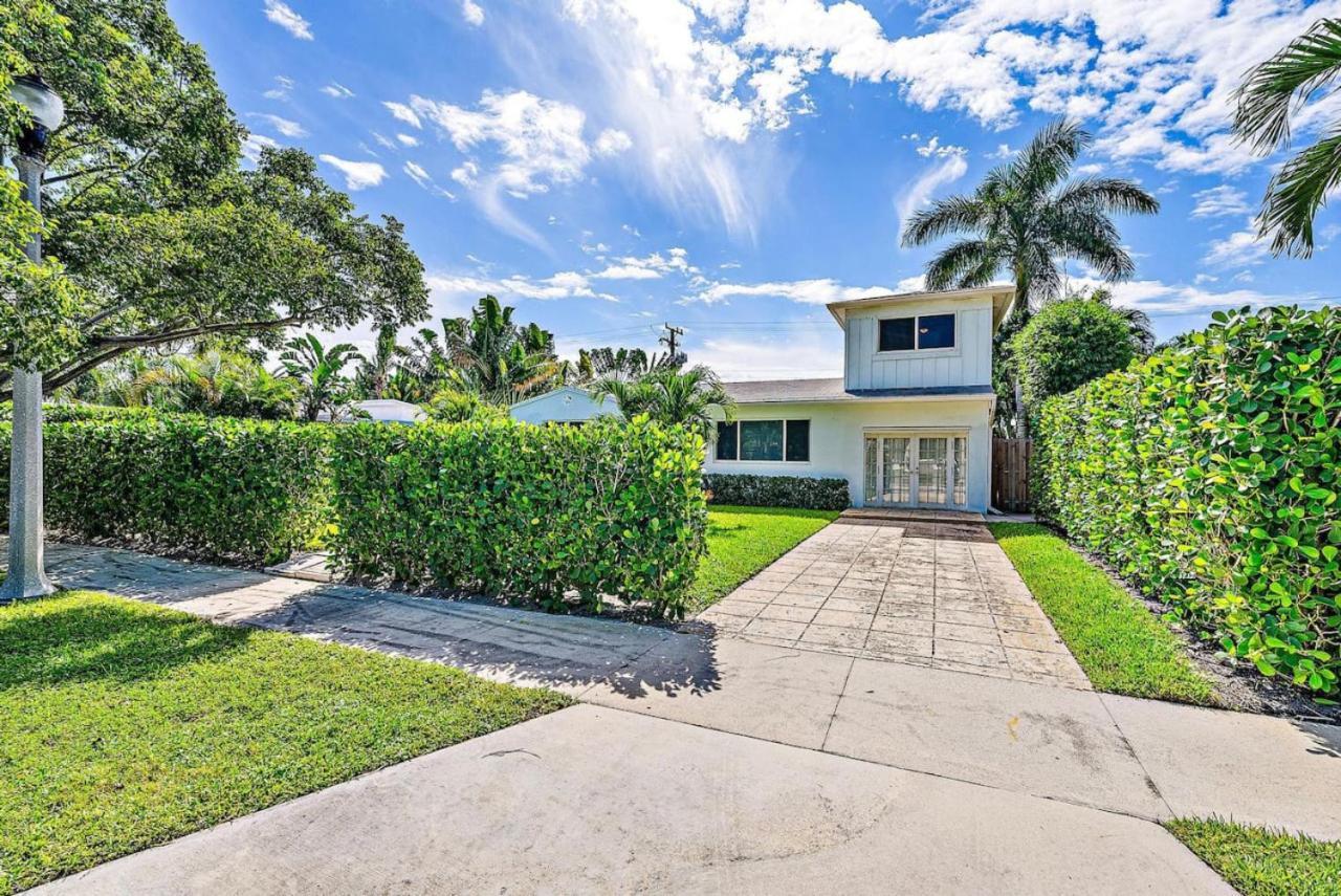 Holiday home Tropical Tide Retreat *