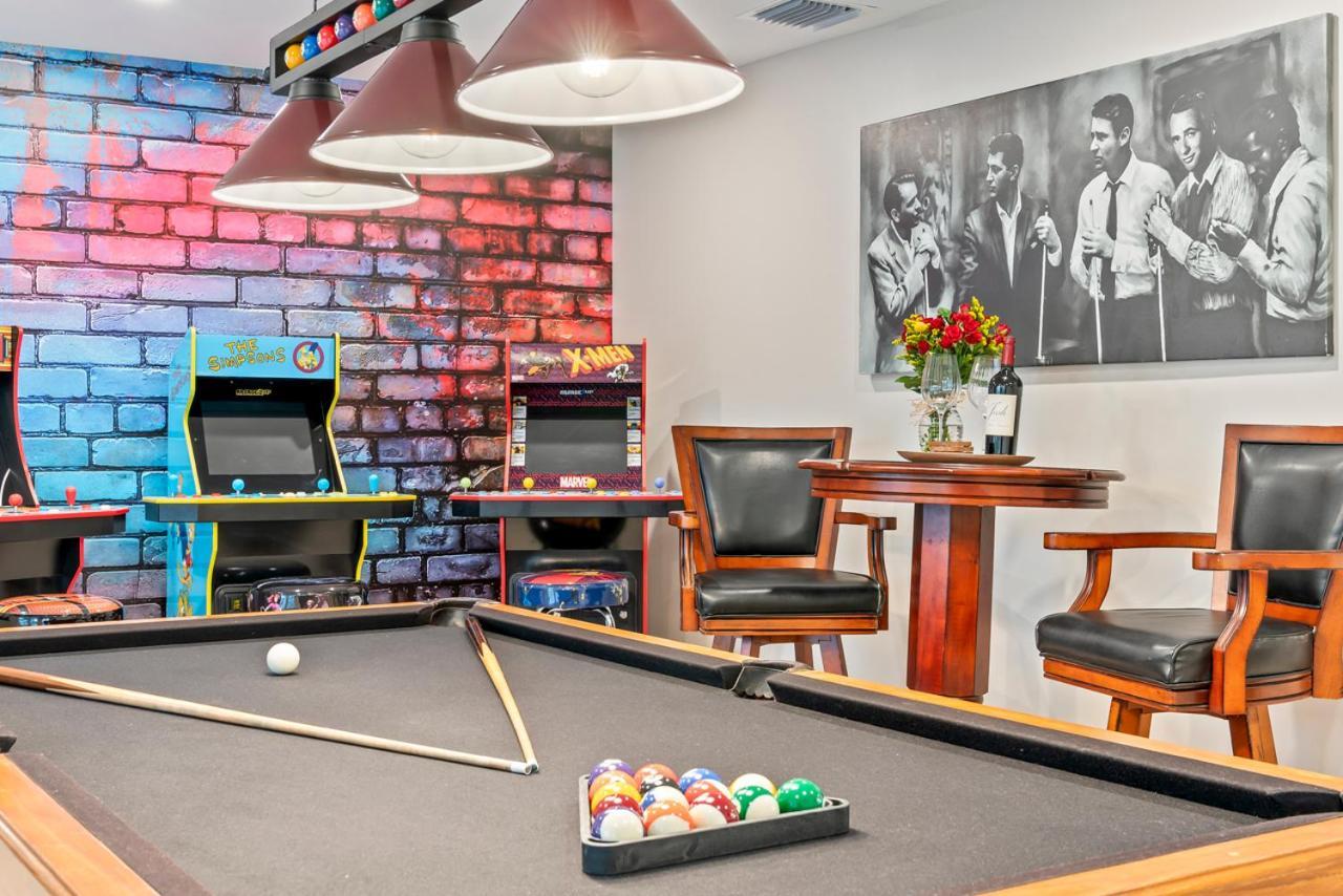 Paradise Villa! Heated Pool, Game Room, Near!