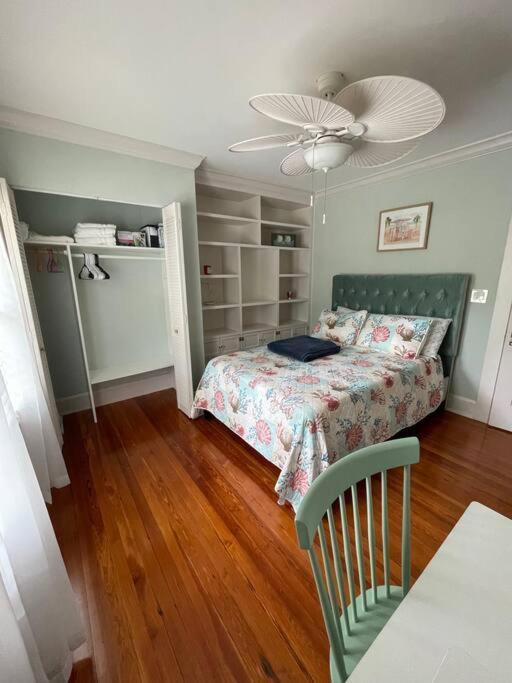 Holiday home Casa Gialla: Entire In Downtown Wpb