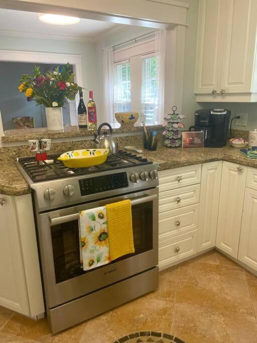 Holiday home Casa Gialla: Entire In Downtown Wpb *
