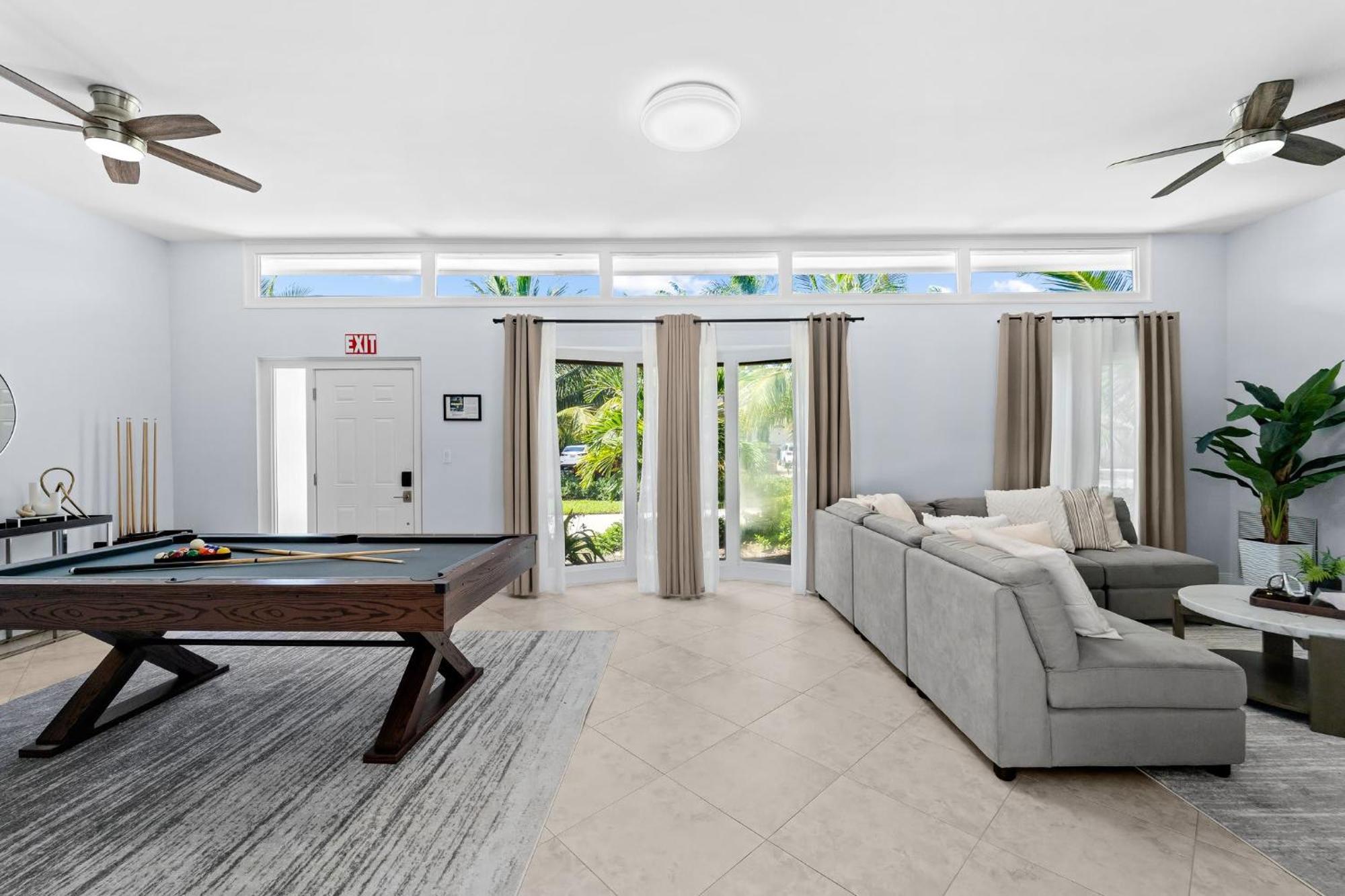 4br Intracoastal Retreat With Pool Games & * West Palm Beach