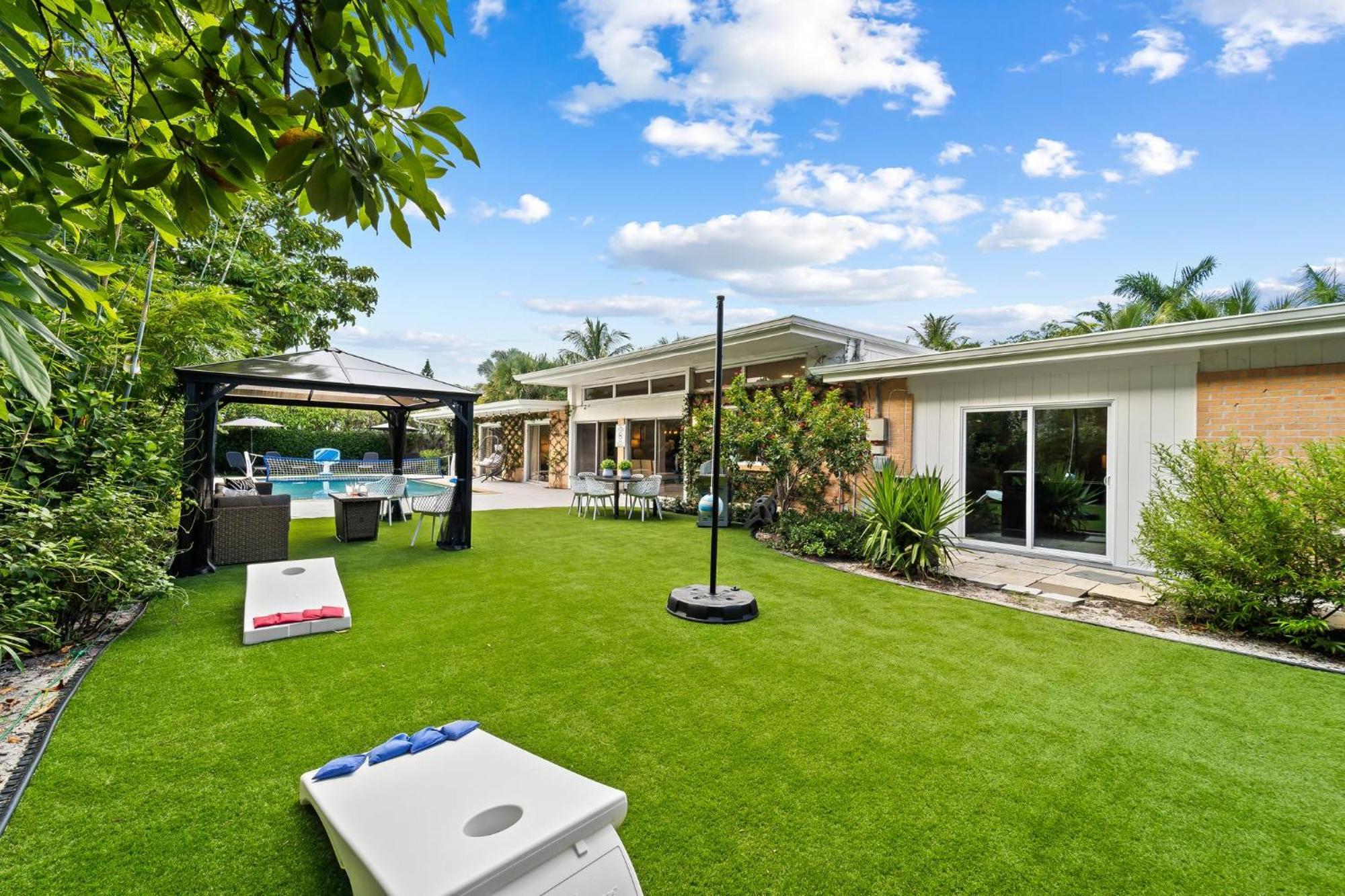 4br Intracoastal Retreat With Pool Games & Holiday home *