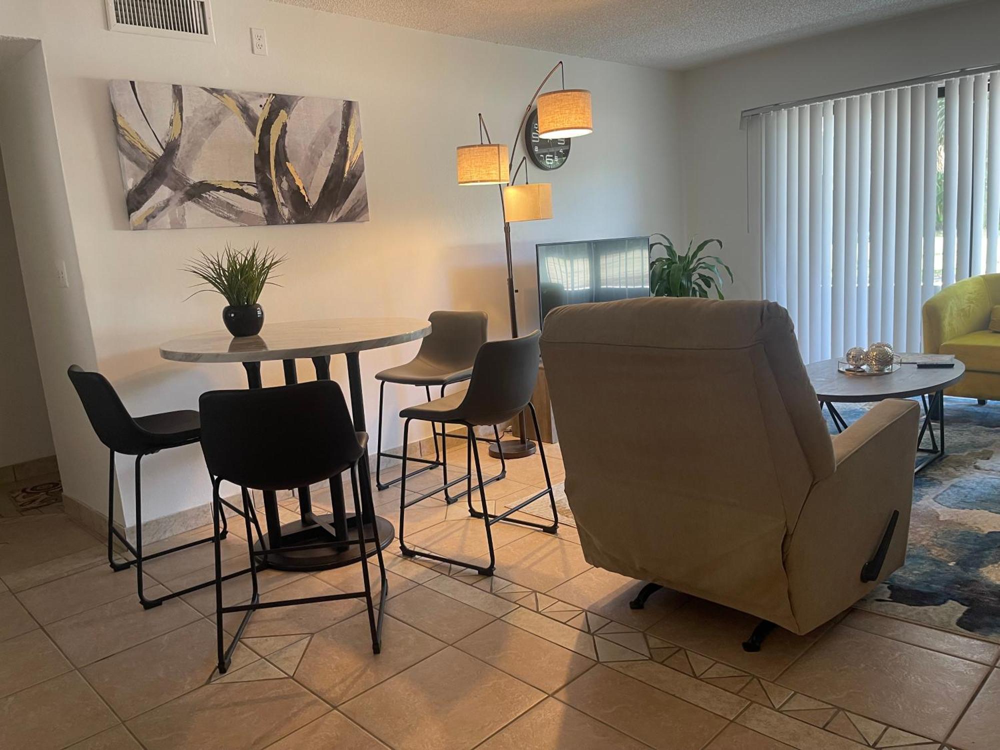 Your Cozy Place West Palm Beach