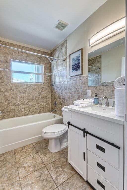 Beautifully Renovated 5 Bedroom With * West Palm Beach