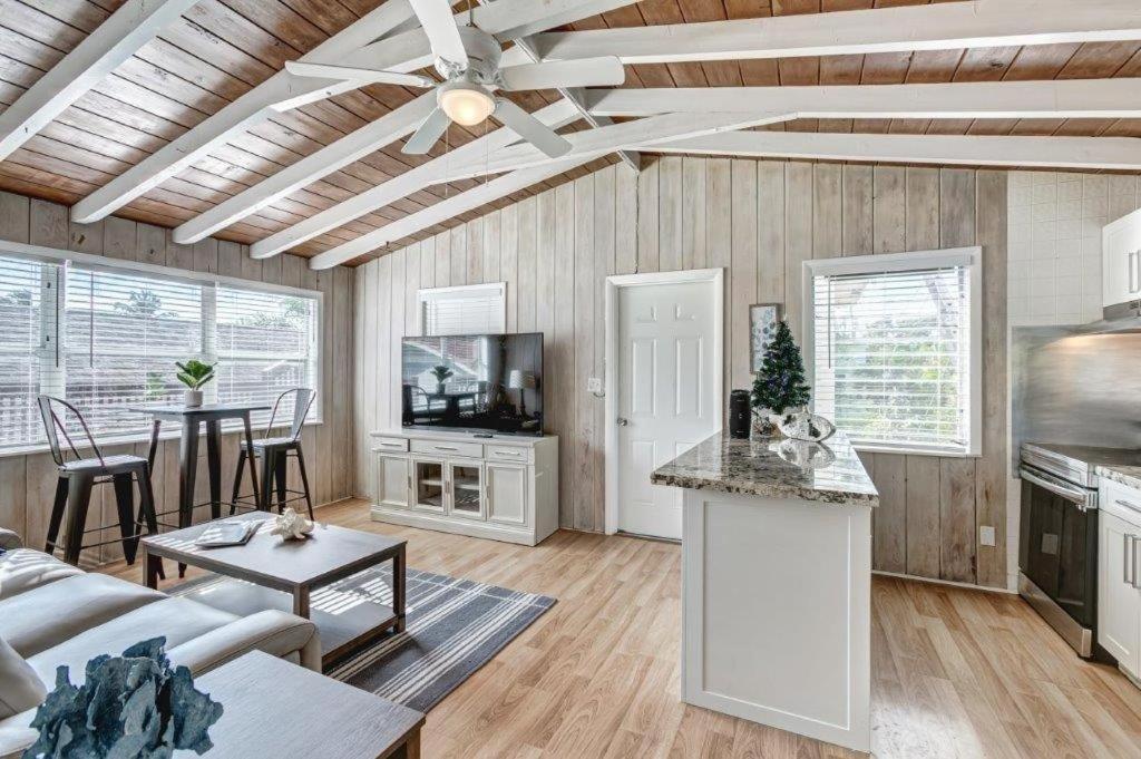 Beautifully Renovated 5 Bedroom With
