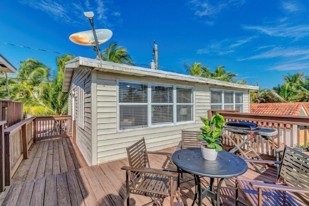 Holiday home Beautifully Renovated 5 Bedroom With *