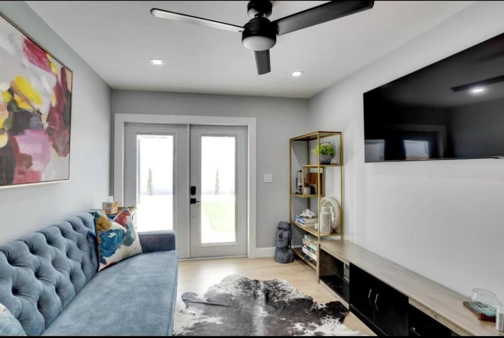 Apartment Lytle Palm - Brand New