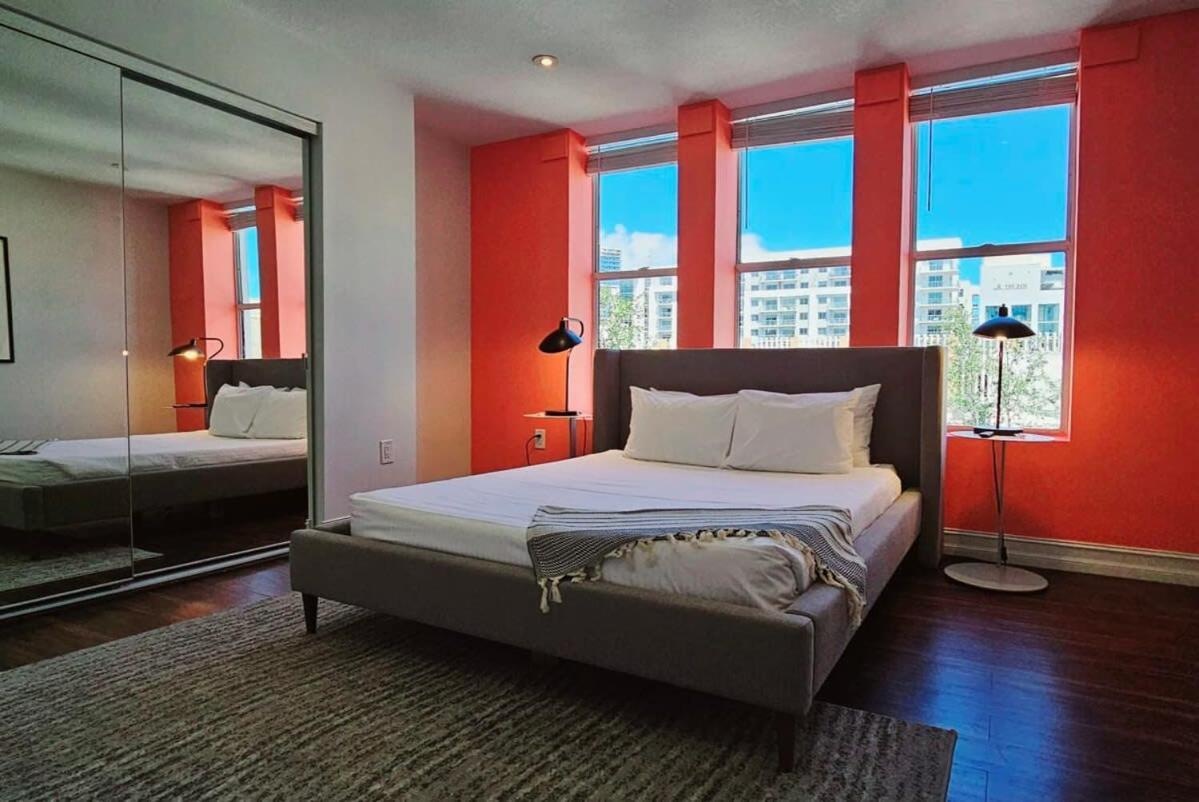 The Lofts On Clematis 302 Downtown West Palm *