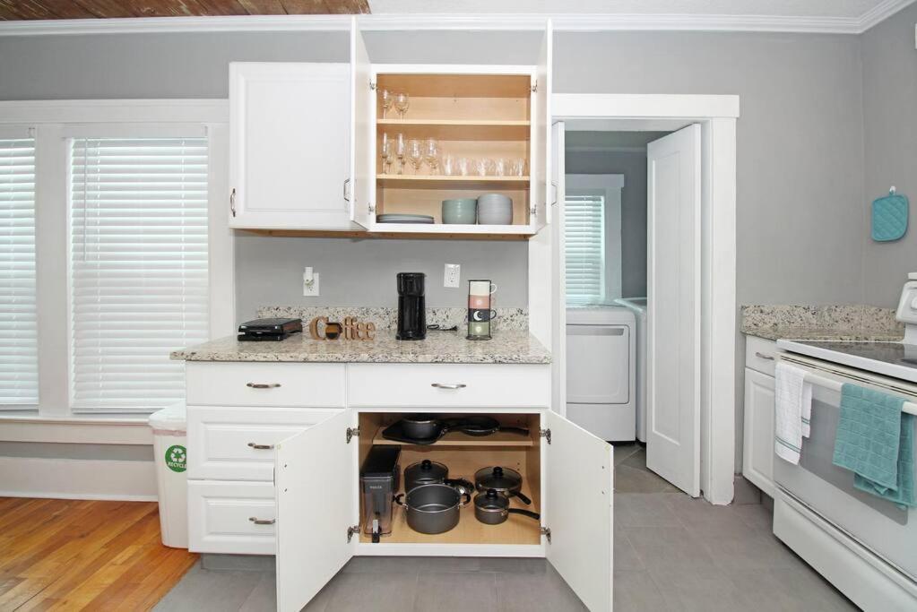 Modern 3br, Pet-friendly, Wifi, Washer & Dryer