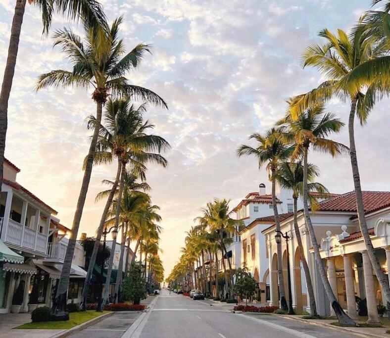 Modern 3br, Pet-friendly, Wifi, Washer & Dryer West Palm Beach