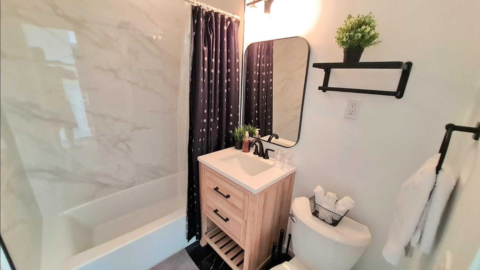 Cozy Near Airport, Brightline, Downtown & Villa West Palm Beach