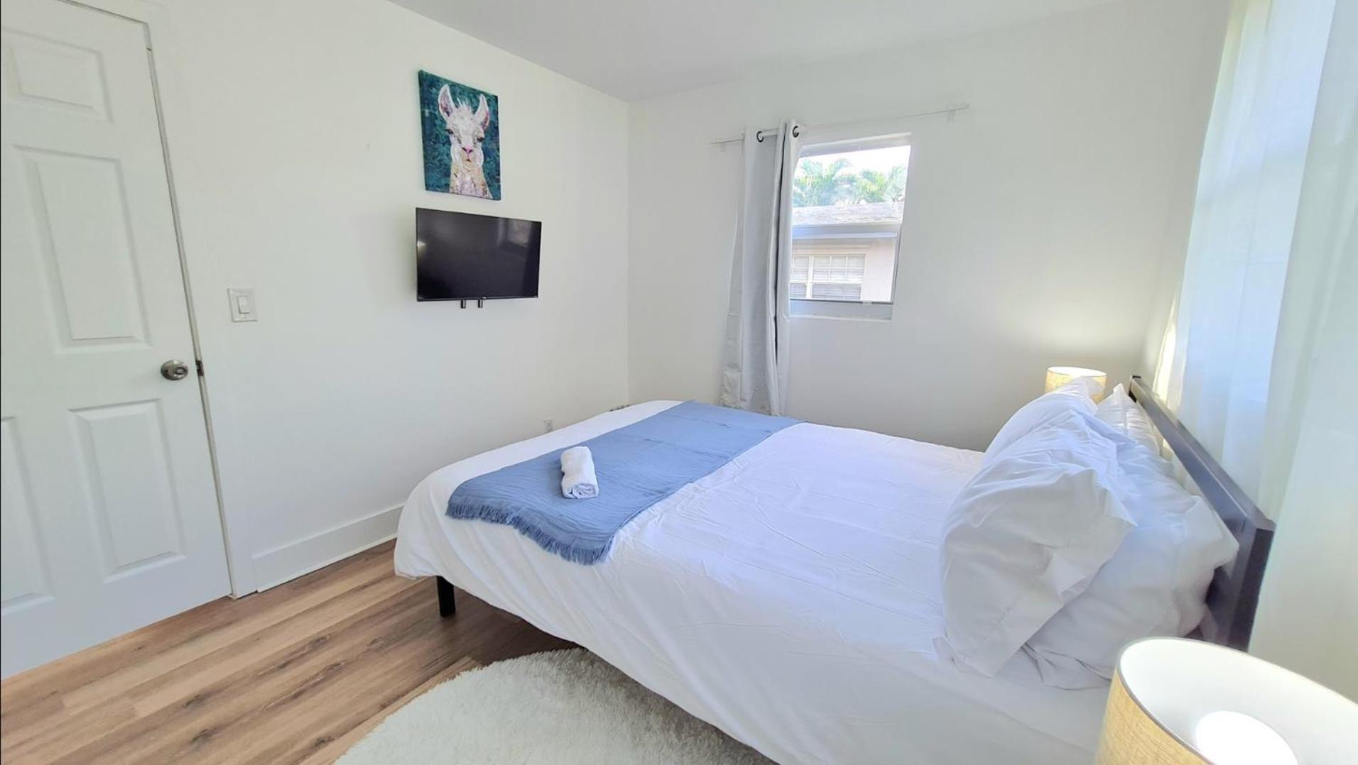 Villa Cozy Near Airport, Brightline, Downtown & West Palm Beach