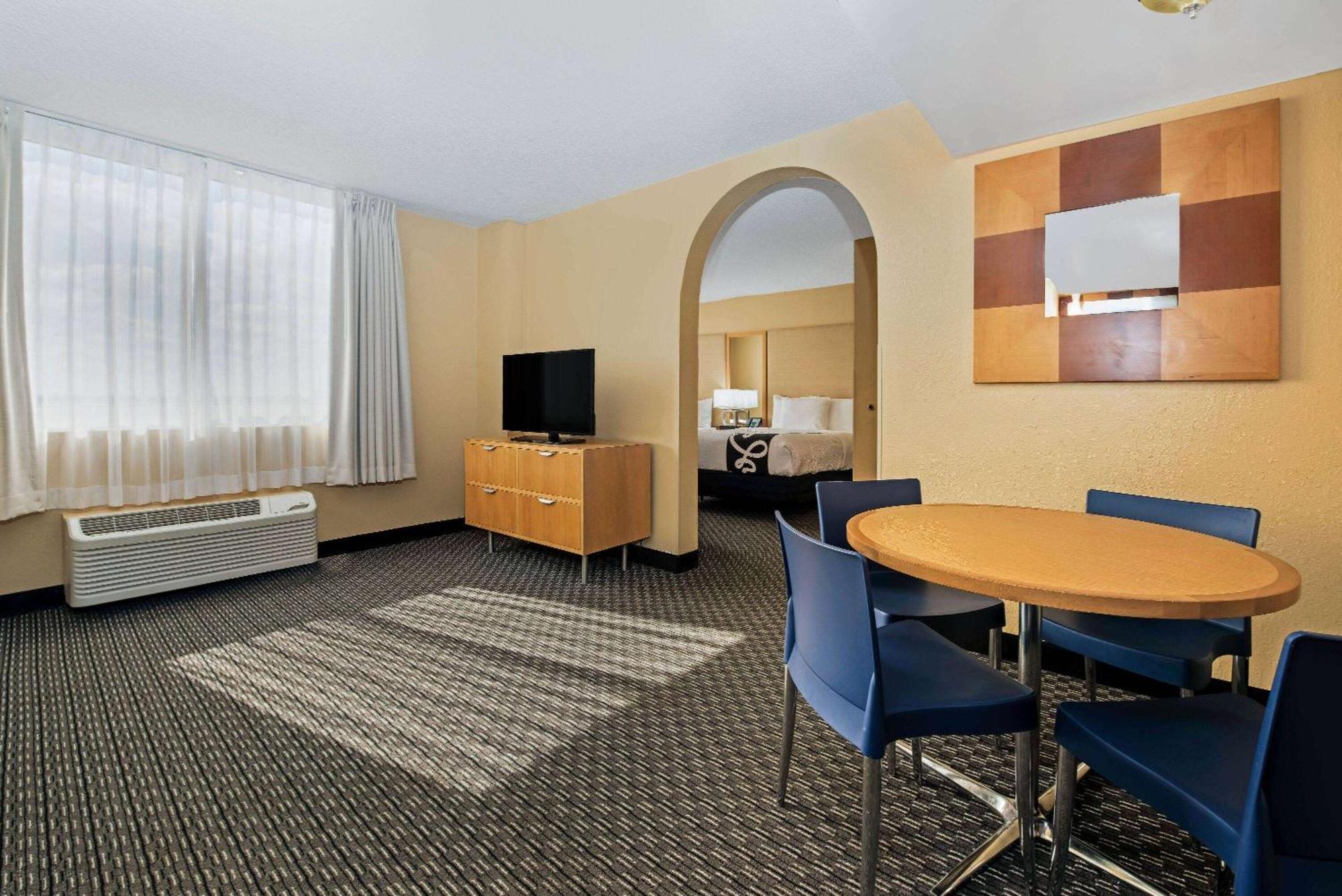 La Quinta By Wyndham West Palm Airport Hotel 3*