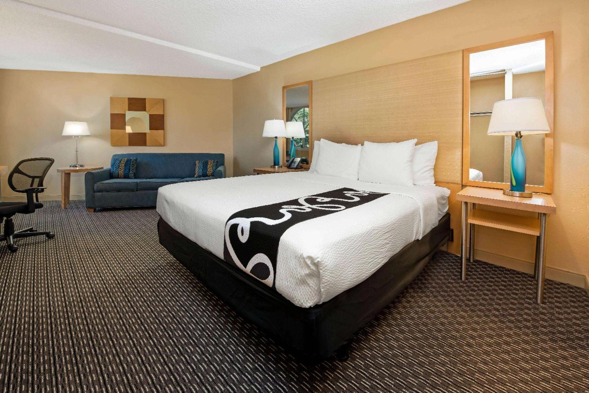 La Quinta By Wyndham West Palm Airport