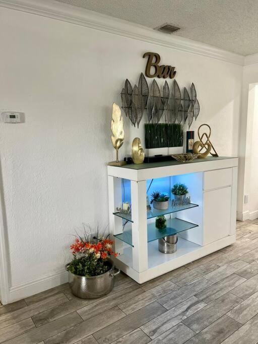 Holiday home S&h Unlimited West Palm 3 Bedroom Spacious House