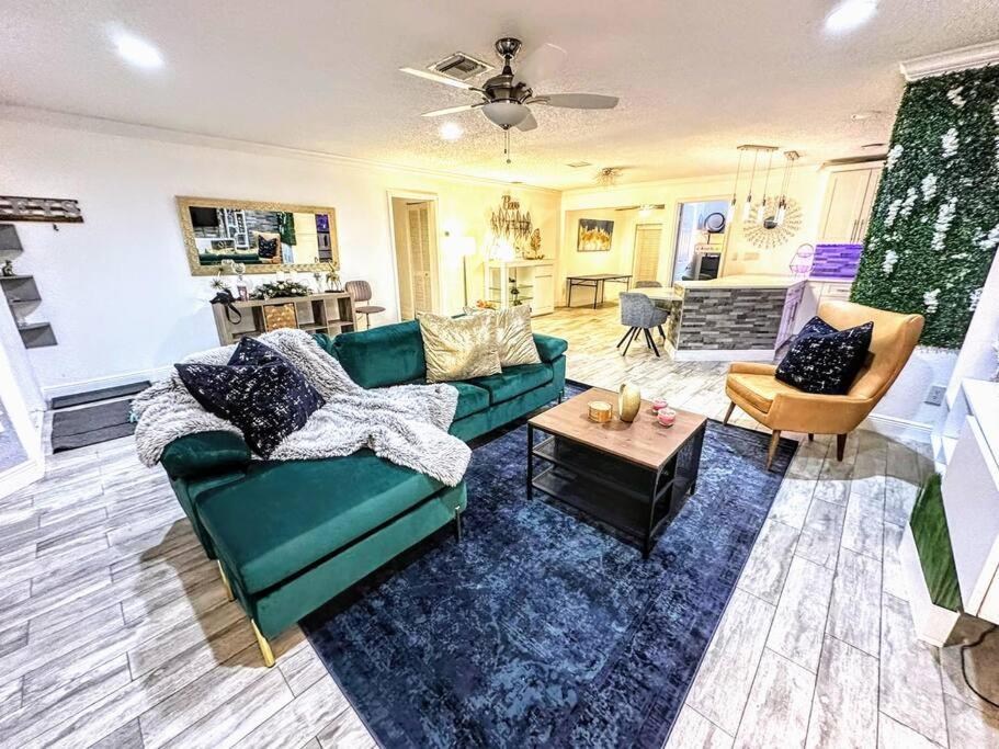 Holiday home S&h Unlimited West Palm 3 Bedroom Spacious House