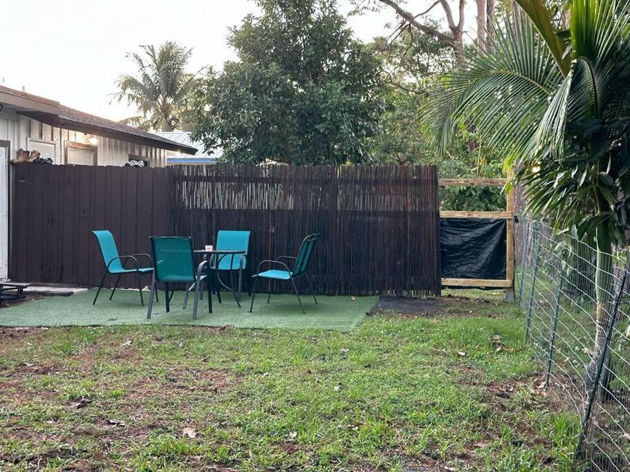 S&h Unlimited West Palm 3 Bedroom Spacious House * West Palm Beach