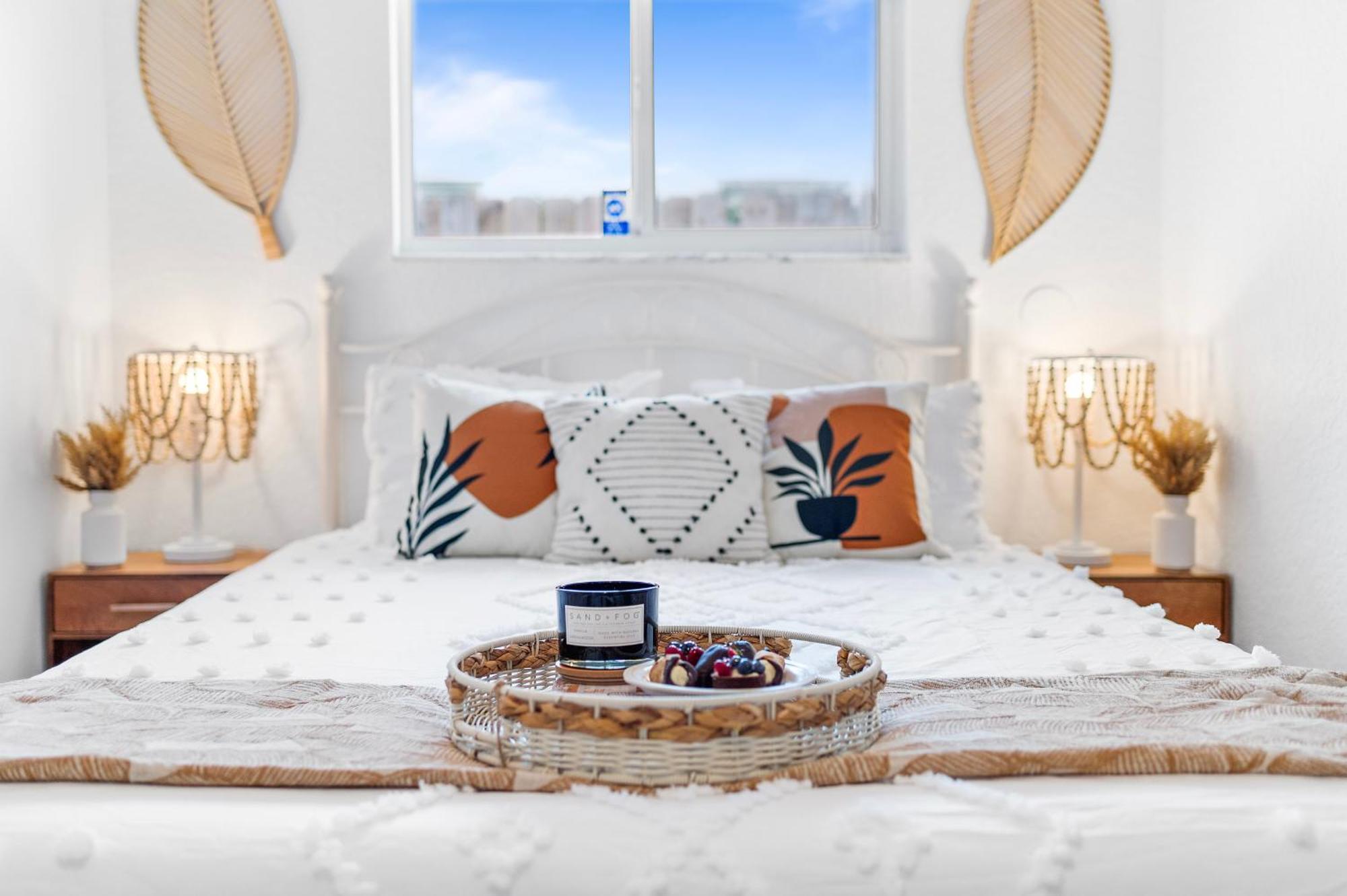 Bohemian Retreat-heated Pool, Jacuzzi & Pool Table * West Palm Beach