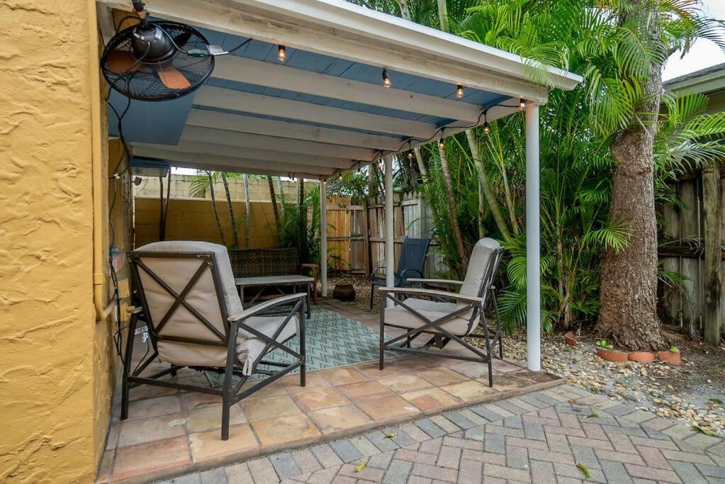 Quiet West Palm Guest Near The Beach! Apartment *