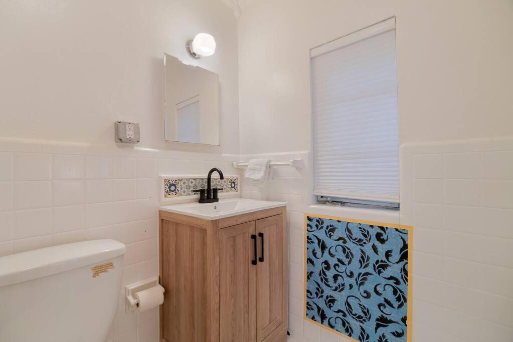 Quiet West Palm Guest Near The Beach! West Palm Beach