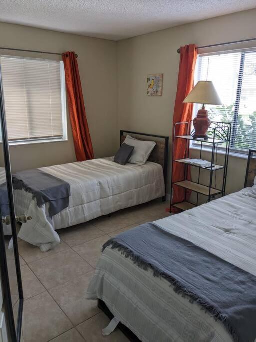 Apartamento Sea Breeze- 2 Bedroom Apartment- Centrally Located West Palm Beach
