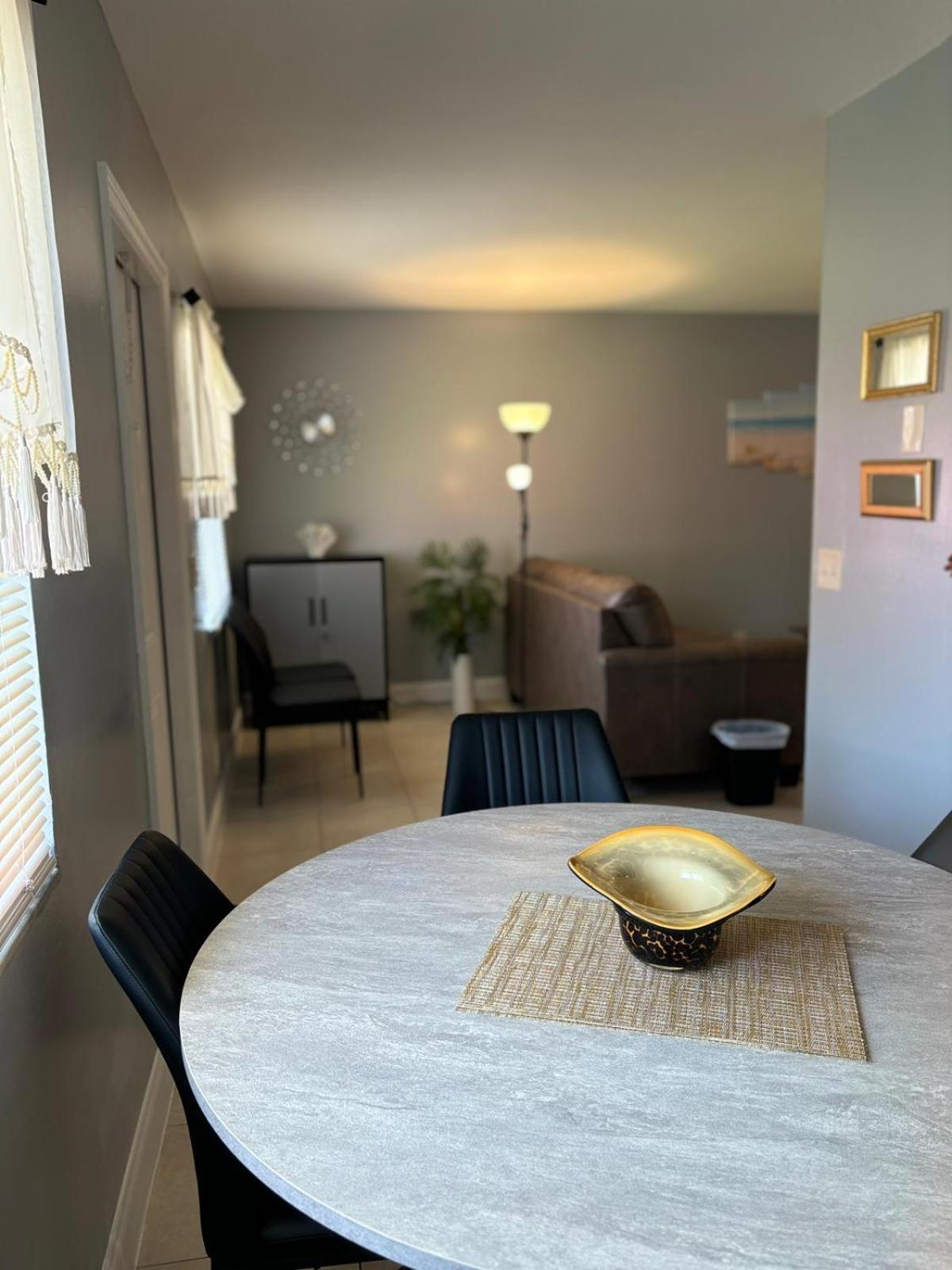 Coastal Breeze - 2br
