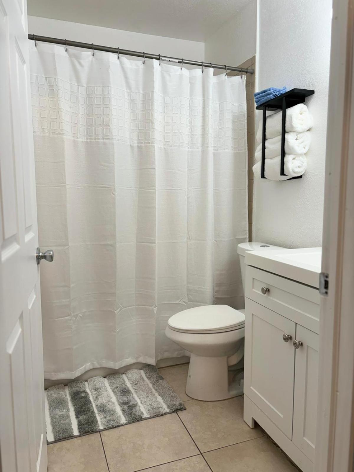 Coastal Breeze - 2br Apartment *