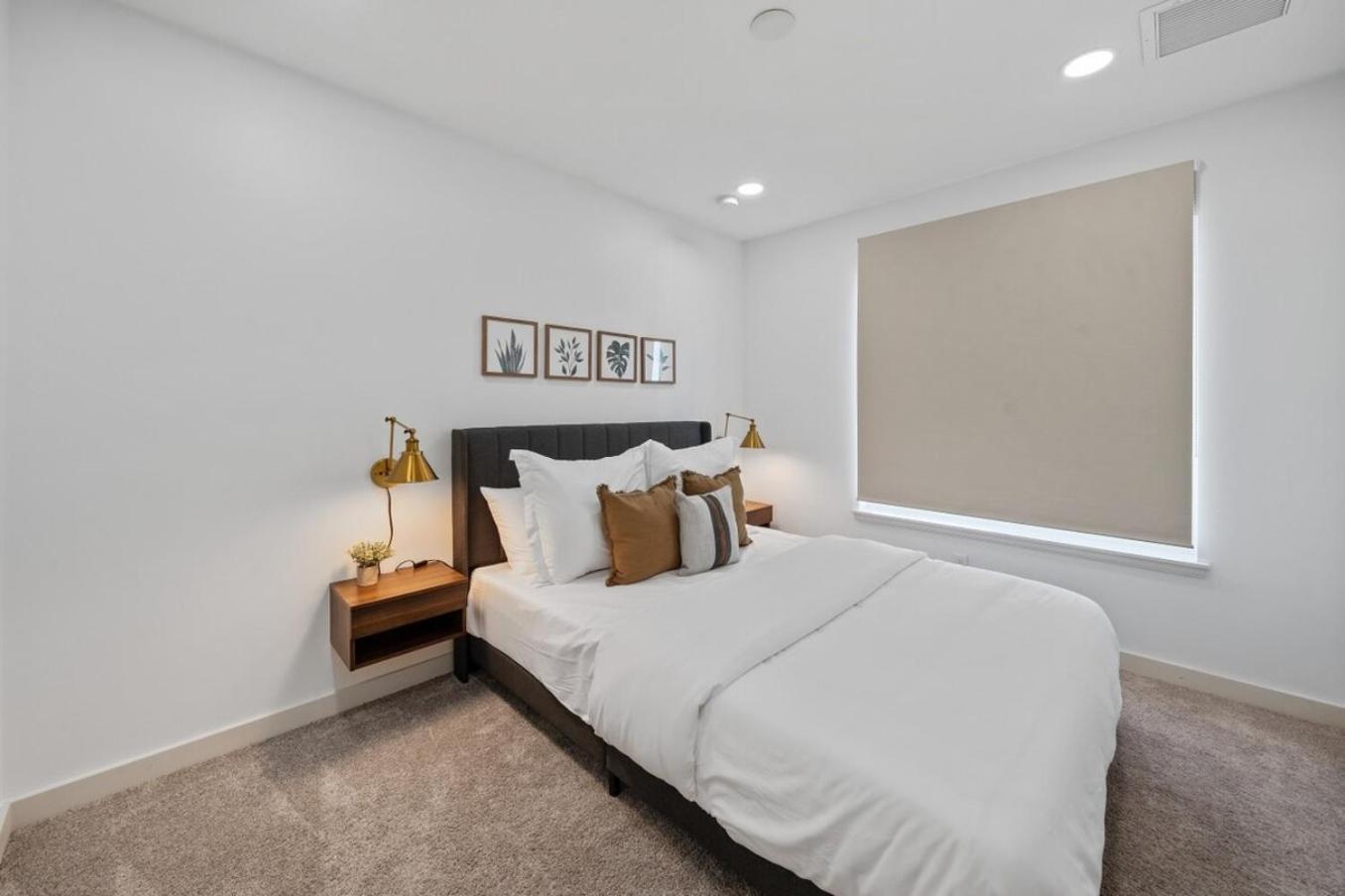 4-bed Wpb Near 95,airport,dt & Beaches Holiday home