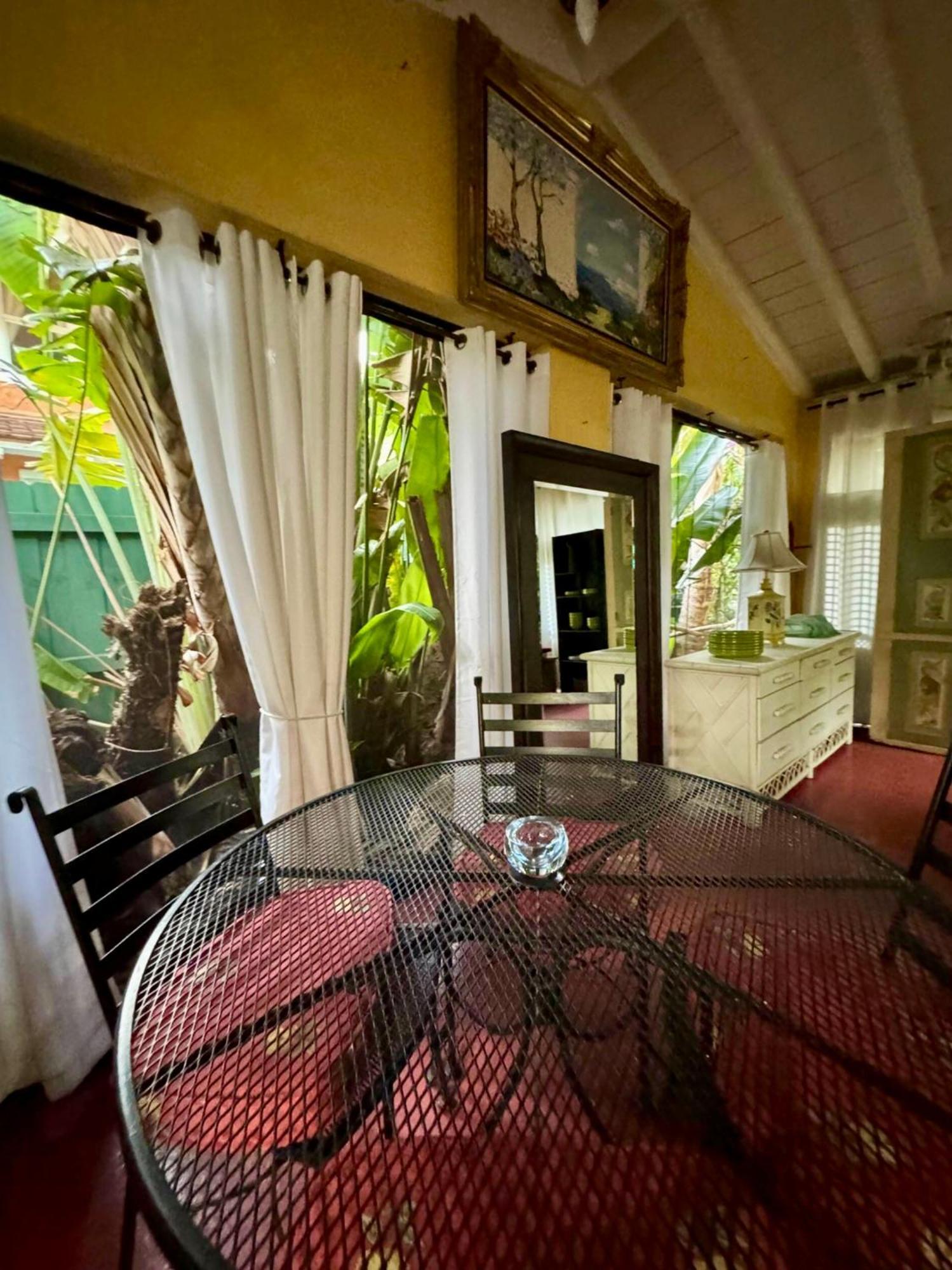 Holiday home Tango Mango House With Private Hot Tub