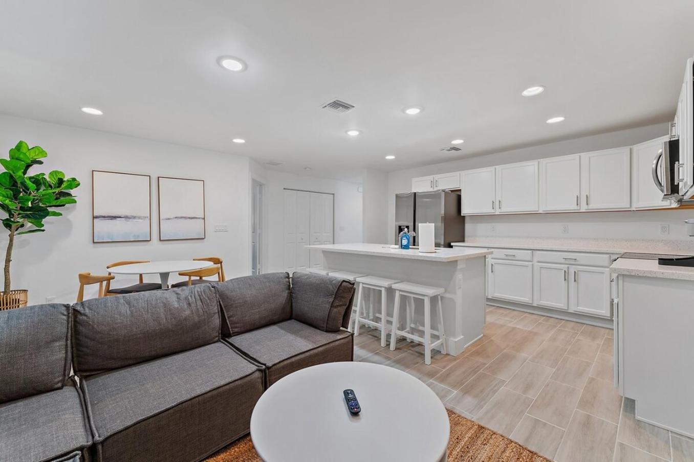 Bright & Spacious 3Br Close To Beaches * West Palm Beach