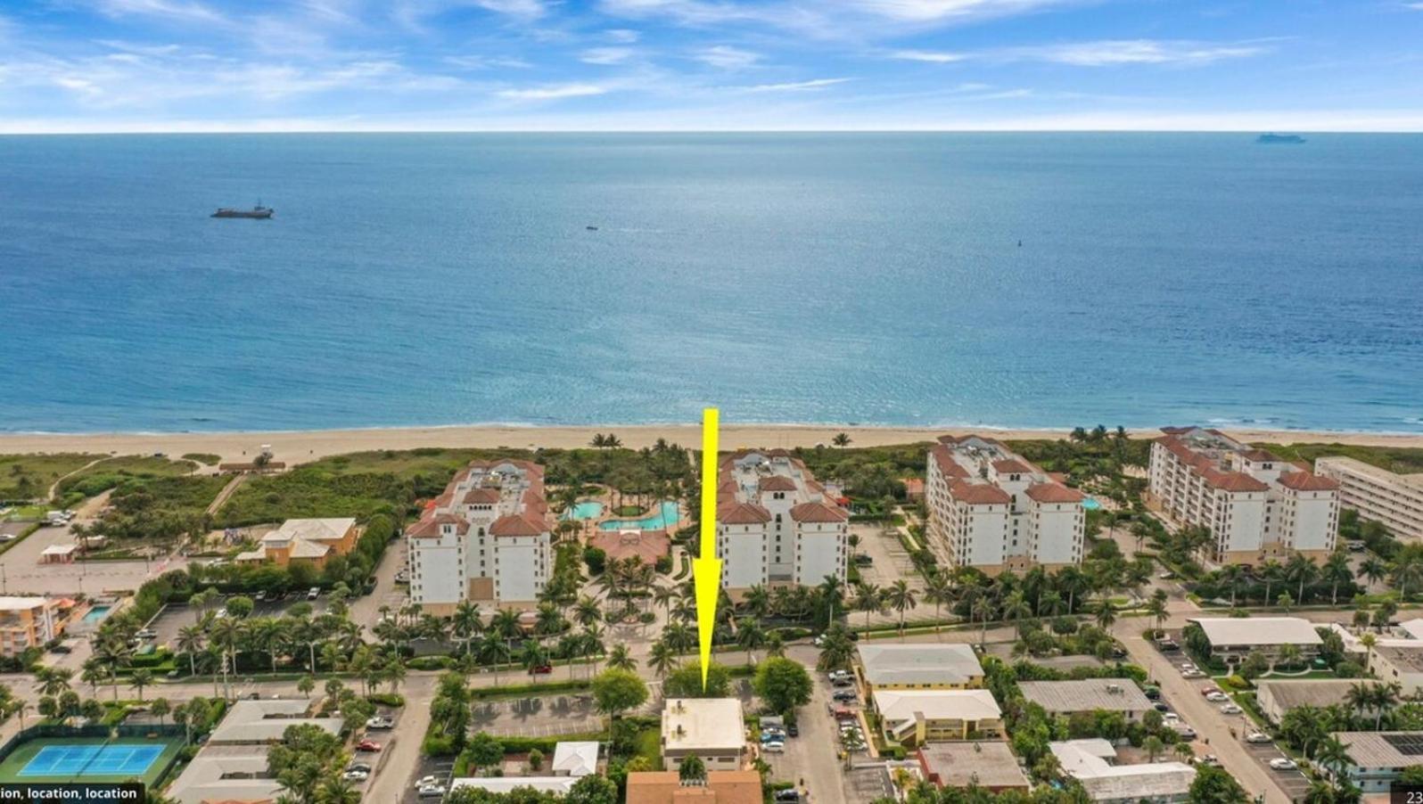 Apartment Sunny Beachside Oasis Sleeps 6,1 Blocktowaves *