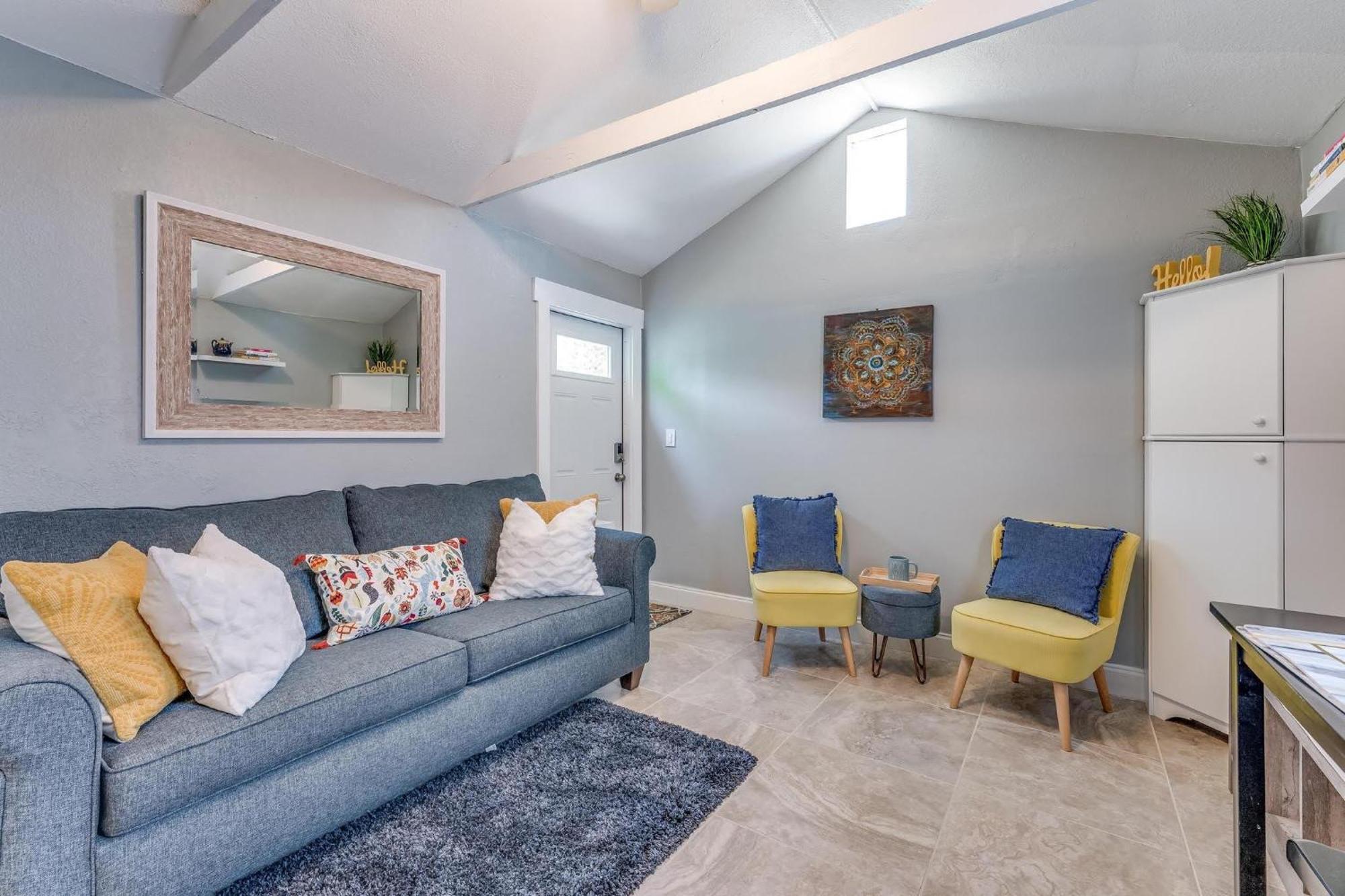 Cozy Comfy With Full Sofa Bed And Kitchenette * West Palm Beach