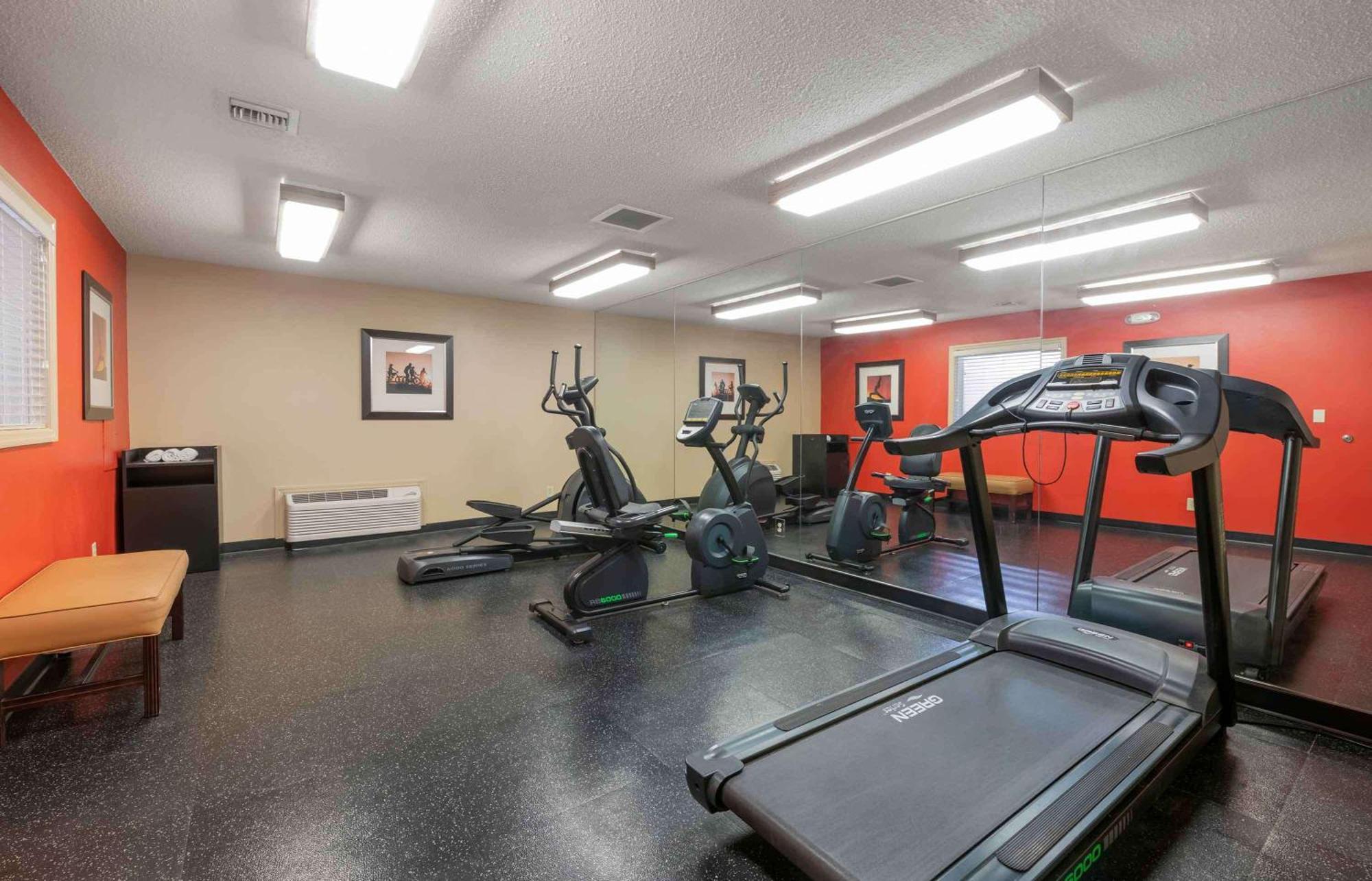 Extended America - West Palm - Northpoint Corporate Park Hotel