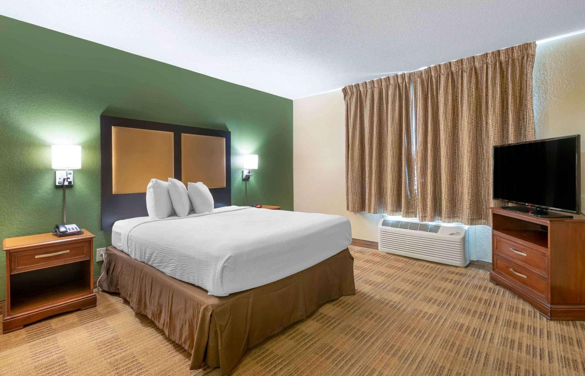 Extended America - West Palm - Northpoint Corporate Park 2*