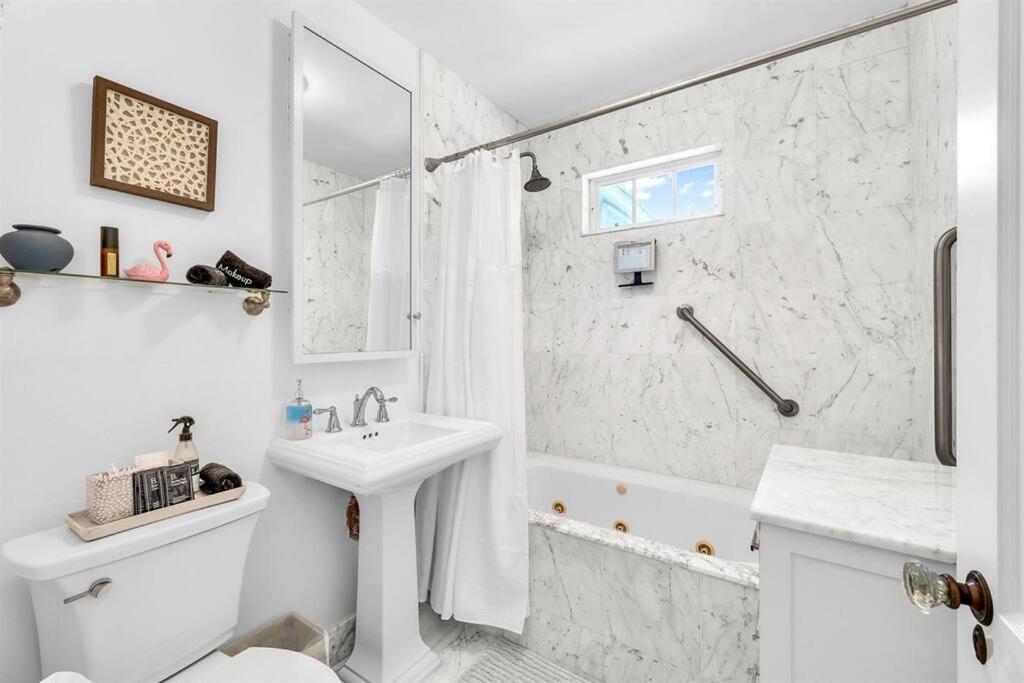 Modern Designer Gem Flamingo Park With Private Pool & West Palm Beach