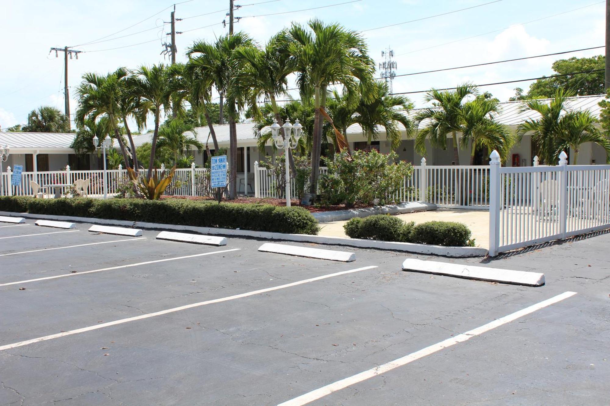 Economy * West Palm Beach