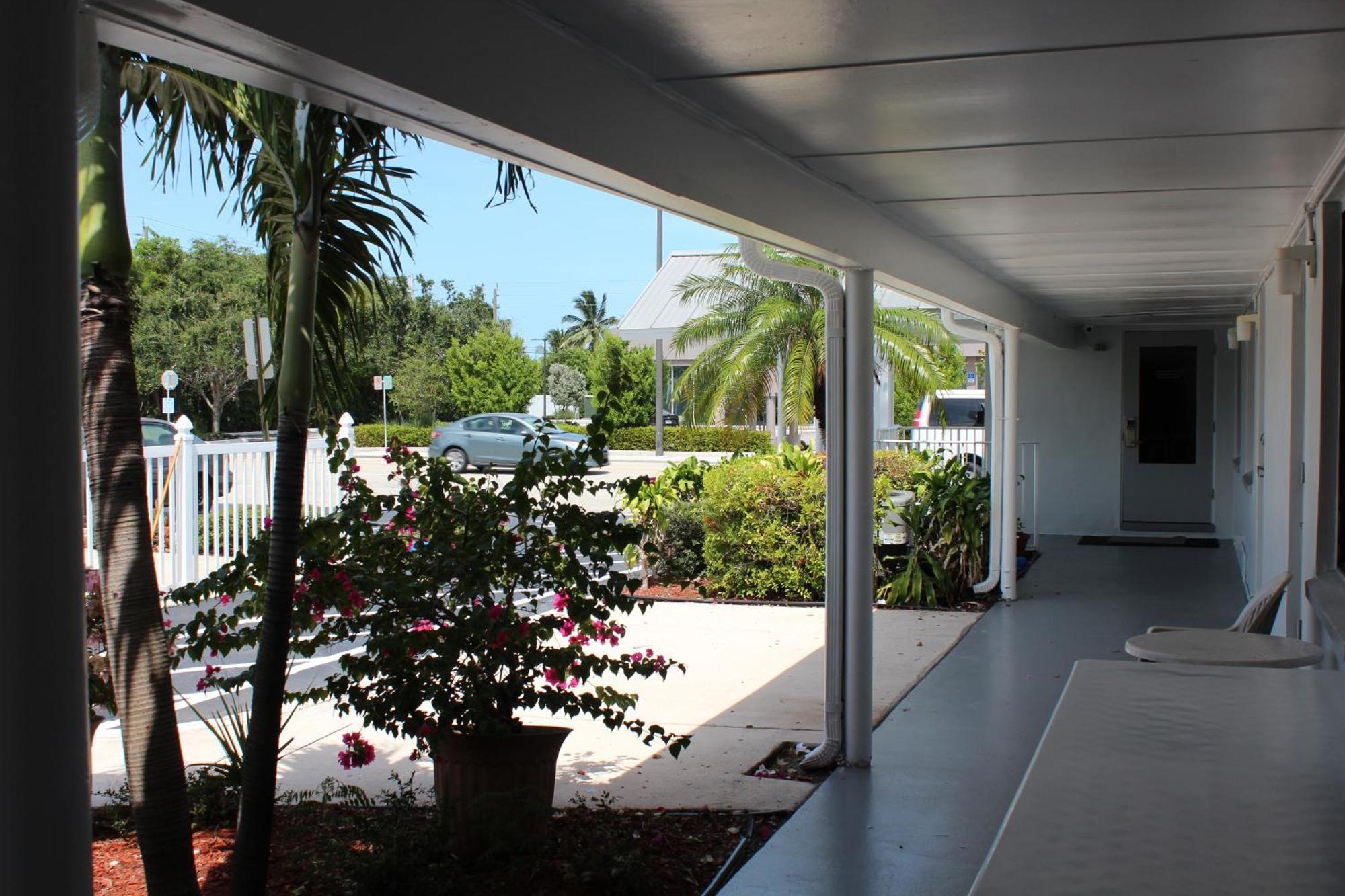 Economy Motel
