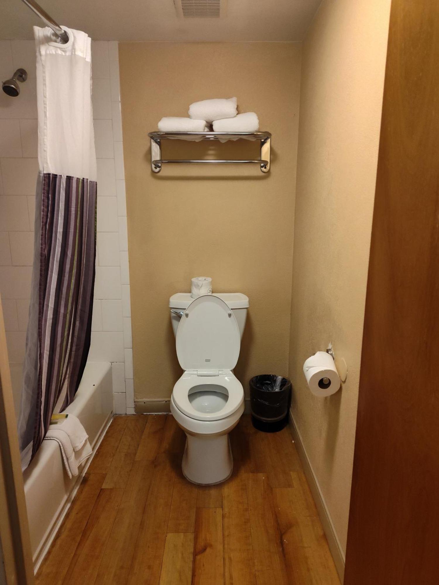 Hotel La Quinta By Wyndham West Palm Airport 3*