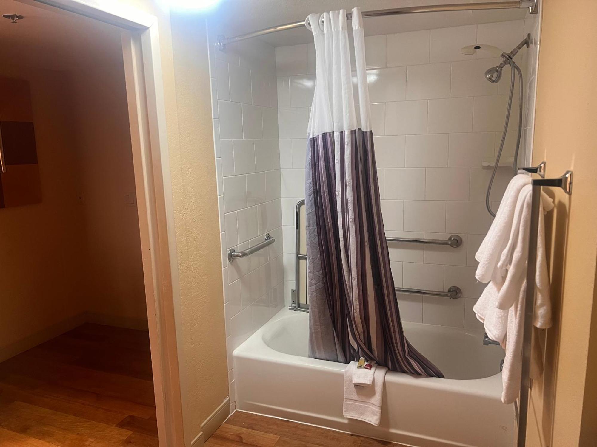 La Quinta By Wyndham West Palm Airport 3*