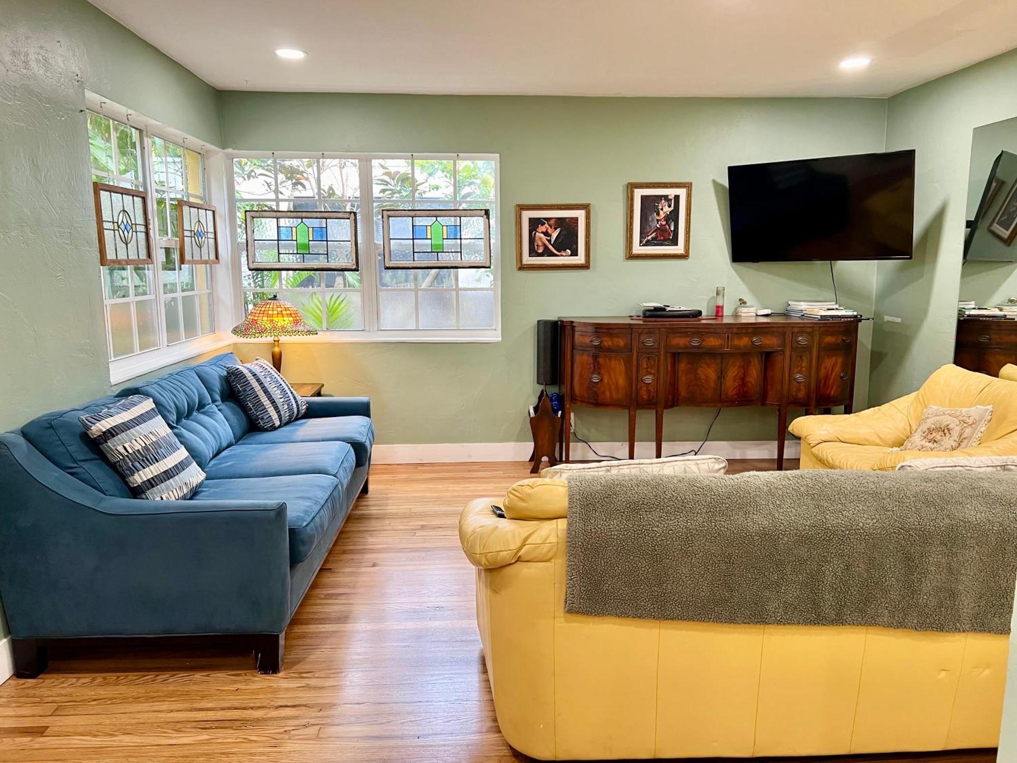 Tango Mango House With Private Hot Tub Holiday home West Palm Beach