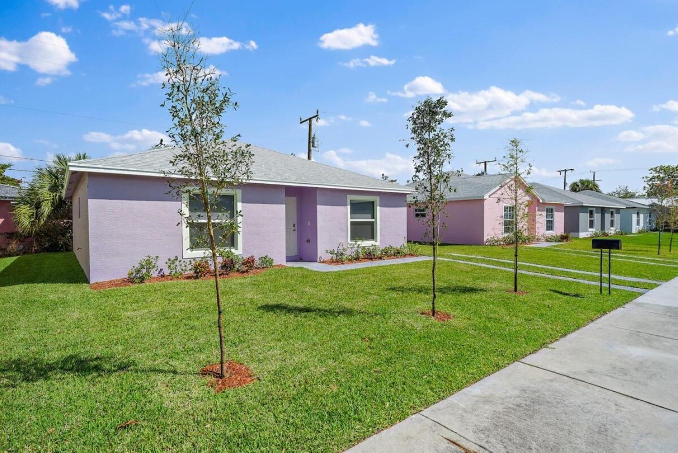 New! Few Minutes To Downtown, 10 To The Beach! * West Palm Beach