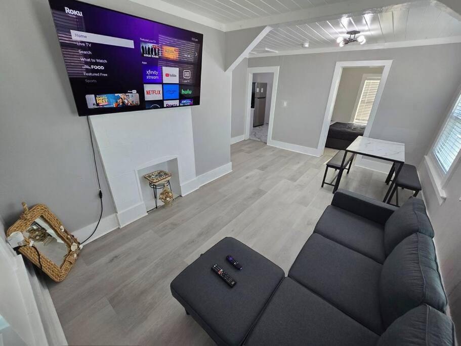 Casa Moderna, A Newly Renovated Modern *