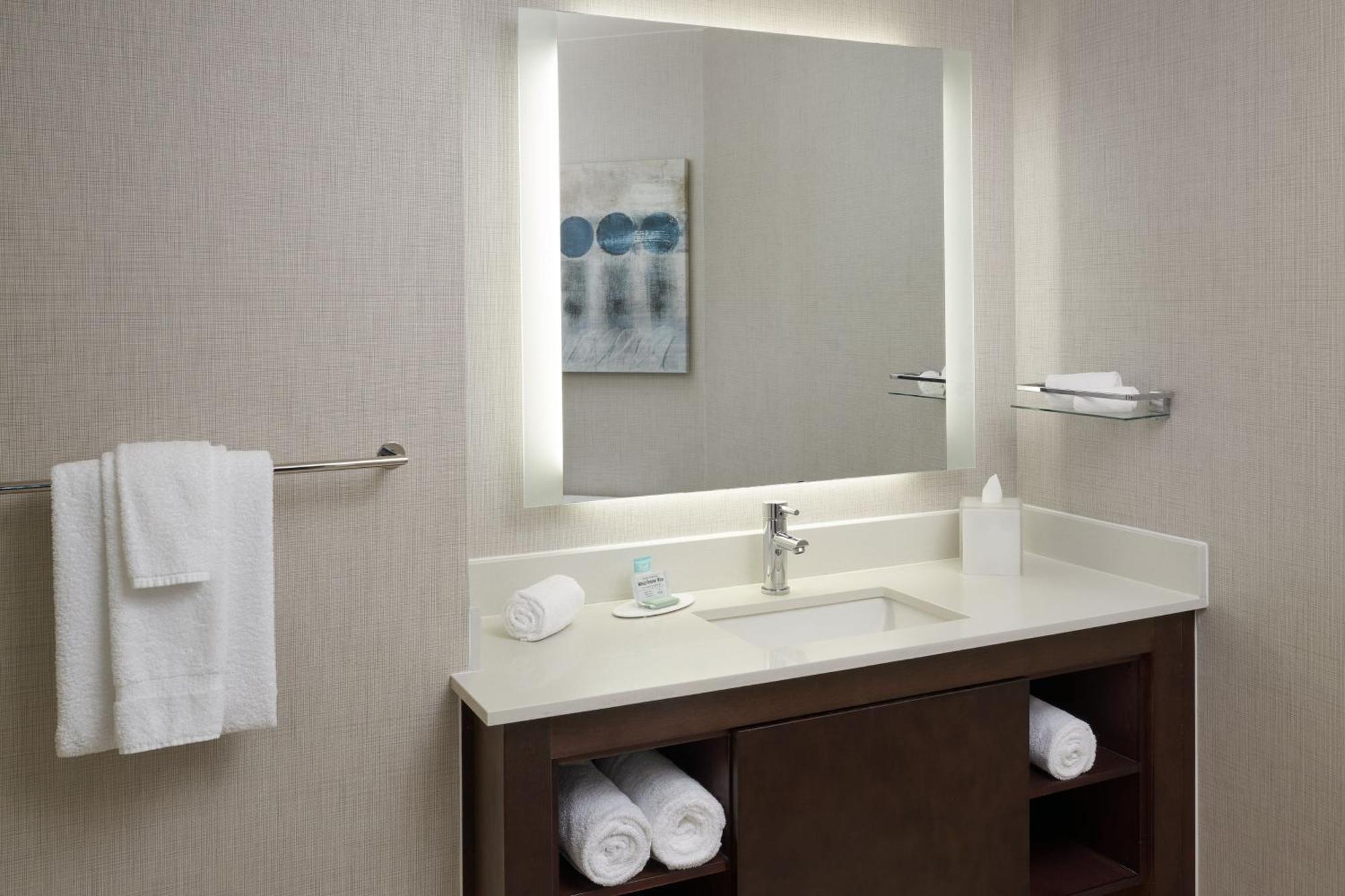 By Marriott West Palm Downtown Hotel 3*